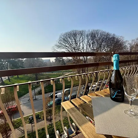 Apartment Bocconi Park View Near Prada Mailand