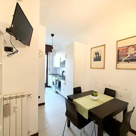 Apartment Bocconi Park View Near Prada Mailand